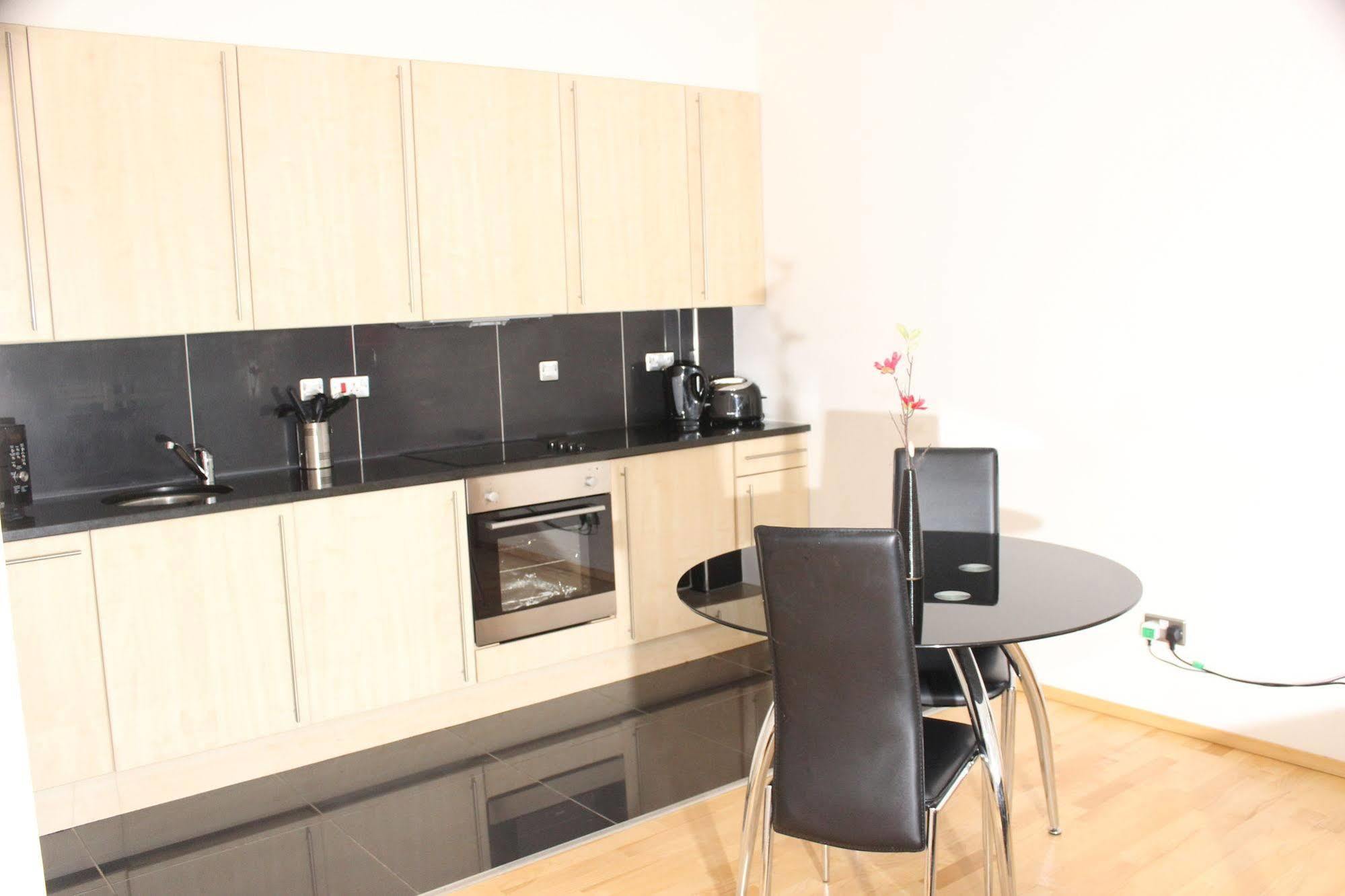 Glasgow Lofts Serviced Apartments Exterior photo
